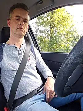 Snapshot of Hectorthyssen1 chatting on September 30, 2025, 2:44 pm Hectorthyssen1 online show from September 30, 2025, 2:44 pm