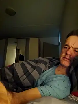 Snapshot of Hectorthyssen1 chatting on October 26, 2025, 7:47 am Hectorthyssen1 online show from October 26, 2025, 7:47 am