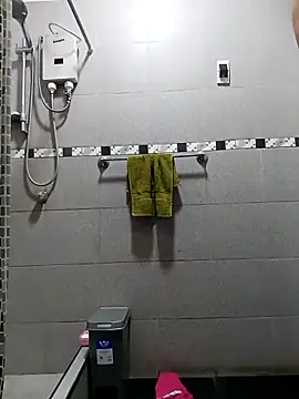 anoe007a1 online show from December 3, 2024, 6:17 pm