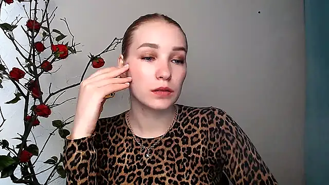 Queen ofLove online show from March 26, 2026, 1:38 pm