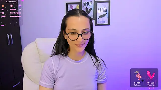 mariaan m  online show from January 31, 2025, 8:33 pm