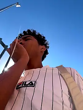 Ryan-hot online show from October 2, 2025, 2:13 pm