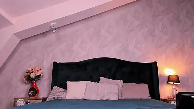 BaileyHays online show from December 7, 2024, 6:43 am