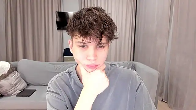 Snapshot of Im_Shine_Guy chatting on December 26, 2024, 8:00 pm Im Shine Guy online show from December 26, 2024, 8:00 pm