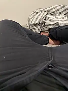 Snapshot of Gustavozx01 chatting on November 13, 2025, 2:21 am Gustavozx01 online show from November 13, 2025, 2:21 am