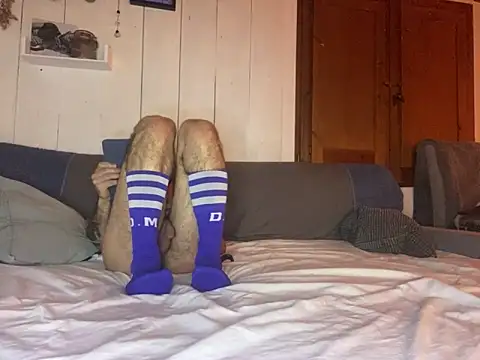 Snapshot of trebord77 chatting on February 20, 2025, 4:18 am trebord77 online show from February 20, 2025, 4:18 am