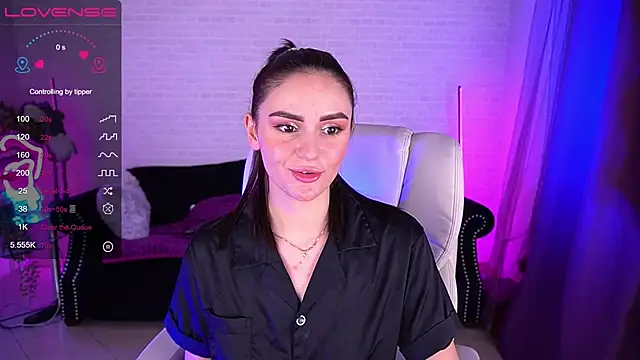 Snapshot of MilashaLovely chatting on December 30, 2024, 3:03 am MilashaLovely online show from December 30, 2024, 3:03 am