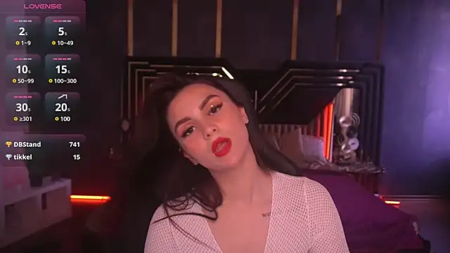 Snapshot of MilashaLovely chatting on March 6, 2025, 10:09 am MilashaLovely online show from March 6, 2025, 10:09 am