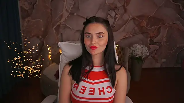 Snapshot of MilashaLovely chatting on March 19, 2025, 7:17 pm MilashaLovely online show from March 19, 2025, 7:17 pm