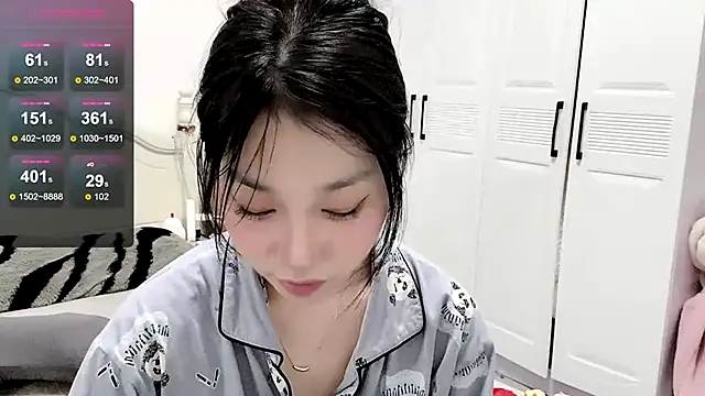 Snapshot of MMiao-66u chatting on January 20, 2025, 7:47 am MMiao-66u online show from January 20, 2025, 7:47 am