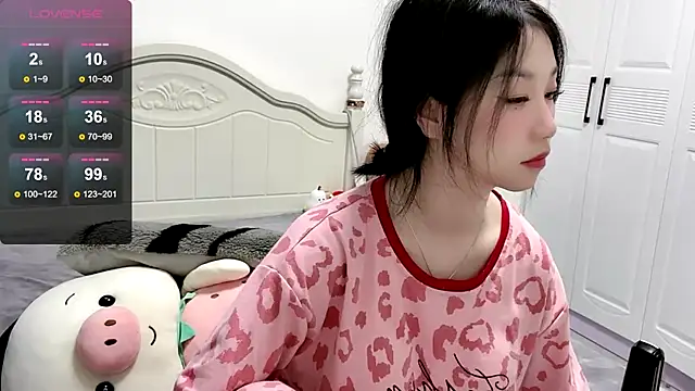 Snapshot of MMiao-66u chatting on January 22, 2025, 9:13 am MMiao-66u online show from January 22, 2025, 9:13 am