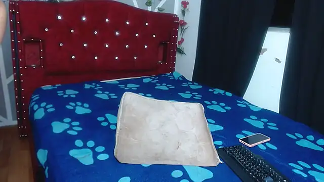 Snapshot of stephanieross202cl chatting on March 13, 2025, 6:16 am stephanieross202cl online show from March 13, 2025, 6:16 am