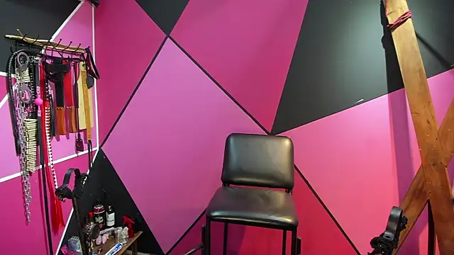 Snapshot of BDSM_Fetish chatting on February 3, 2025, 3:49 pm BDSM Fetish online show from February 3, 2025, 3:49 pm