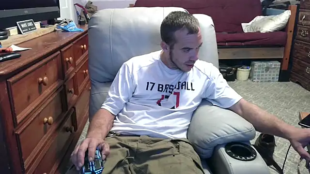 ScubaStevex online show from October 1, 2025, 1:33 am