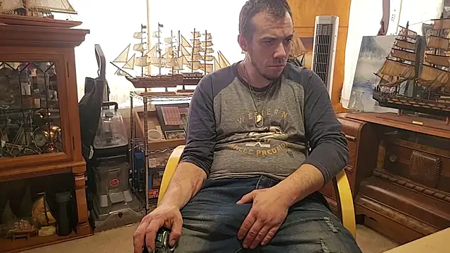 ScubaStevex online show from March 12, 2026, 8:26 pm