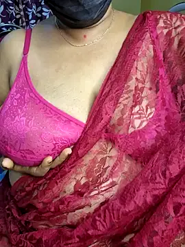 Snapshot of Cute_Bellaa chatting on December 25, 2024, 10:06 am Cute Bellaa online show from December 25, 2024, 10:06 am