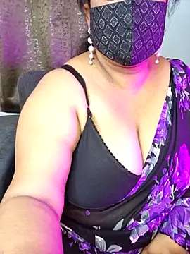 Snapshot of Cute_Bellaa chatting on March 19, 2025, 8:12 am Cute Bellaa online show from March 19, 2025, 8:12 am