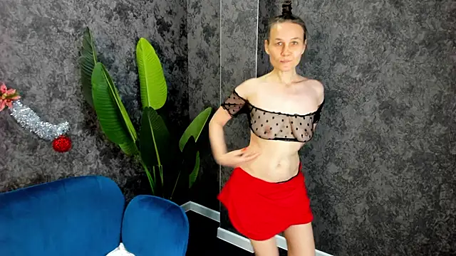 Lillian White online show from January 2, 2025, 4:20 am