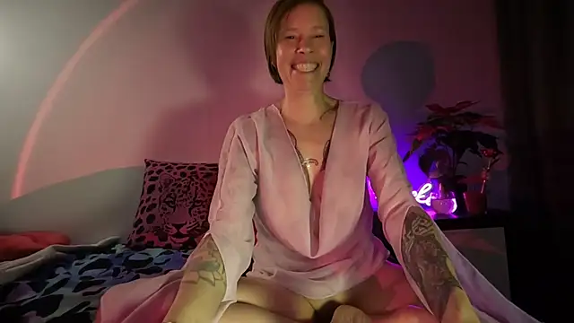 Snapshot of SexyExclusiveflower chatting on February 13, 2026, 8:05 pm SexyExclusiveflower online show from February 13, 2026, 8:05 pm