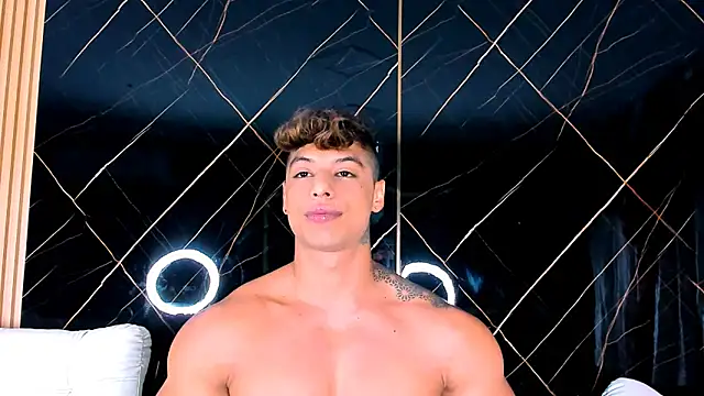 Owen Muzcle online show from October 1, 2025, 4:35 pm