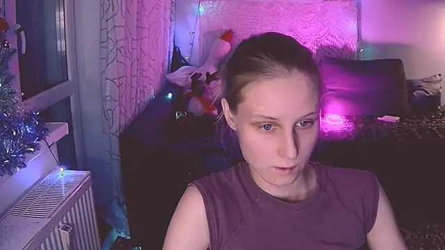 Snapshot of KatiKate chatting on January 8, 2025, 10:58 pm KatiKate online show from January 8, 2025, 10:58 pm