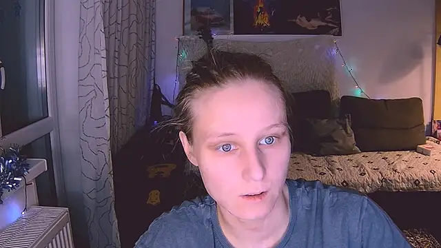 Snapshot of KatiKate chatting on January 11, 2025, 2:15 pm KatiKate online show from January 11, 2025, 2:15 pm