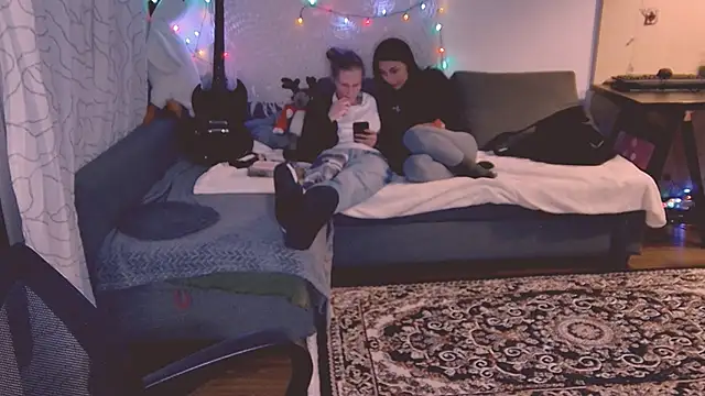 Snapshot of KatiKate chatting on February 26, 2025, 8:22 pm KatiKate online show from February 26, 2025, 8:22 pm