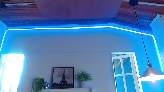 Snapshot of ShyVibes_ chatting on September 13, 2025, 7:24 pm ShyVibes online show from September 13, 2025, 7:24 pm