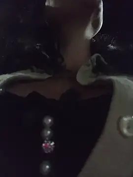 celeste-30  online show from October 15, 2025, 12:11 am