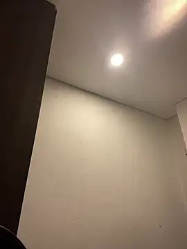 Snapshot of girl_anni chatting on February 9, 2025, 7:41 pm girl anni online show from February 9, 2025, 7:41 pm