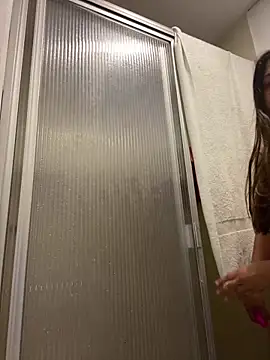 Snapshot of girl_anni chatting on February 20, 2025, 2:57 pm girl anni online show from February 20, 2025, 2:57 pm