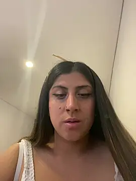 Snapshot of girl_anni chatting on February 25, 2025, 8:09 pm girl anni online show from February 25, 2025, 8:09 pm