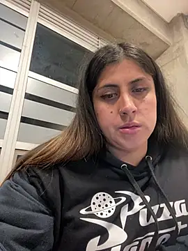 Snapshot of girl_anni chatting on February 26, 2025, 1:11 am girl anni online show from February 26, 2025, 1:11 am