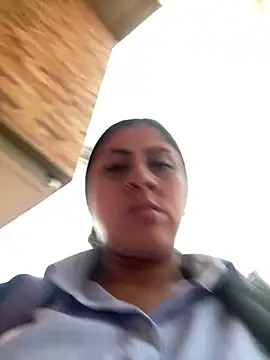 Snapshot of girl_anni chatting on March 17, 2025, 10:38 pm girl anni online show from March 17, 2025, 10:38 pm