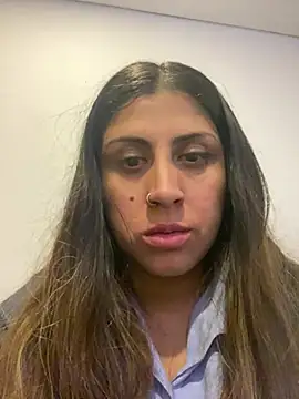 Snapshot of girl_anni chatting on March 21, 2025, 4:49 am girl anni online show from March 21, 2025, 4:49 am