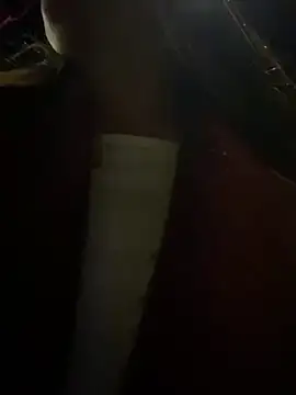 Snapshot of girl_anni chatting on March 23, 2025, 1:20 am girl anni online show from March 23, 2025, 1:20 am