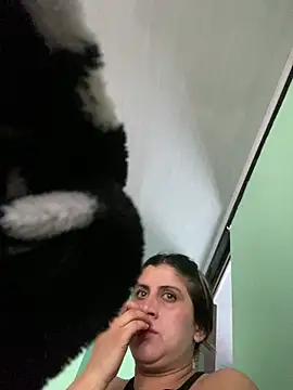 Snapshot of girl_anni chatting on October 12, 2025, 5:01 pm girl anni online show from October 12, 2025, 5:01 pm