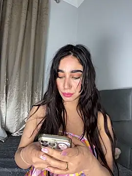 Meryem Queen online show from April 10, 2026, 12:16 am