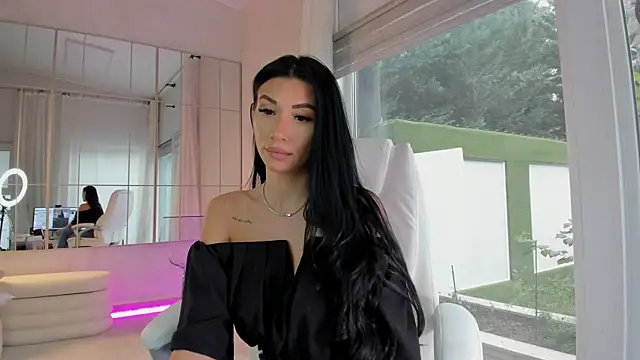 Snapshot of missdiamond_ chatting on November 4, 2025, 8:02 am missdiamond online show from November 4, 2025, 8:02 am