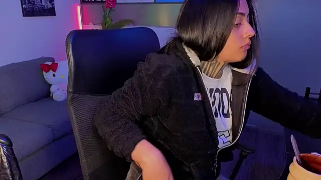 Lovely celeste online show from February 26, 2026, 4:00 am