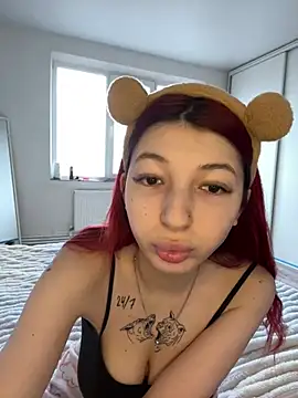 Snapshot of Alissa_kiss chatting on December 6, 2024, 10:27 am Alissa kiss online show from December 6, 2024, 10:27 am