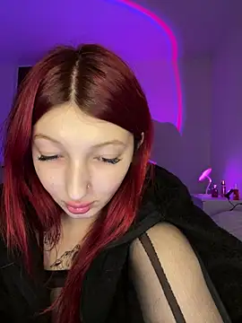 Snapshot of Alissa_kiss chatting on January 13, 2025, 6:49 pm Alissa kiss online show from January 13, 2025, 6:49 pm
