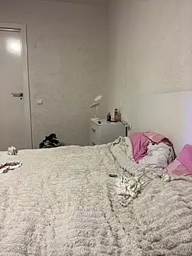 Snapshot of Alissa_kiss chatting on February 4, 2025, 8:28 pm Alissa kiss online show from February 4, 2025, 8:28 pm