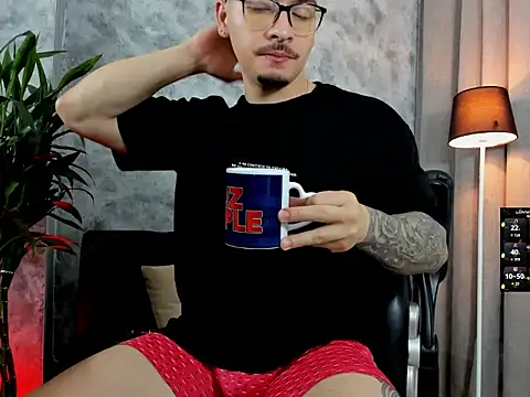 boyc022  online show from March 1, 2026, 1:40 am