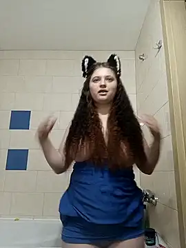 Snapshot of kila_lo chatting on January 28, 2025, 1:38 pm kila lo online show from January 28, 2025, 1:38 pm