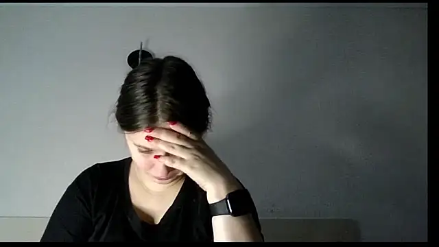 Snapshot of kila_lo chatting on February 14, 2025, 2:44 pm kila lo online show from February 14, 2025, 2:44 pm