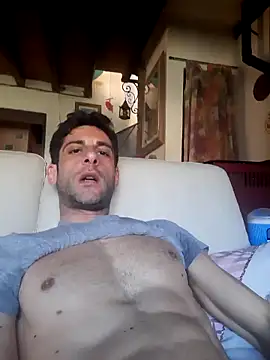 Snapshot of MrTamburine22 chatting on March 6, 2025, 2:08 pm MrTamburine22 online show from March 6, 2025, 2:08 pm