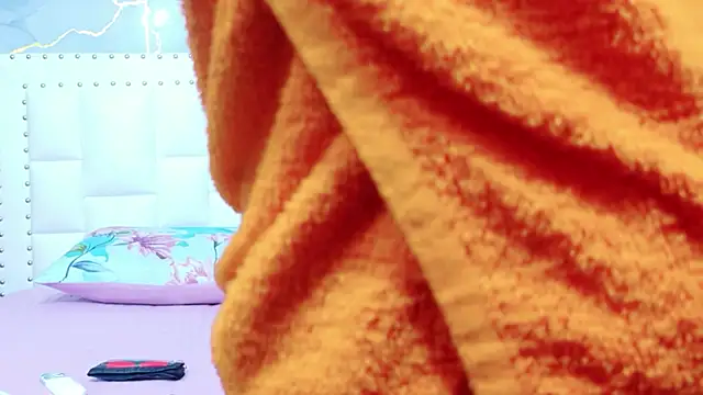 hornybarelylegalgirl online show from April 12, 2026, 11:59 am