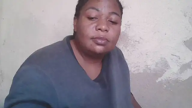 Snapshot of bustyboobs6 chatting on September 22, 2025, 7:21 am bustyboobs6 online show from September 22, 2025, 7:21 am