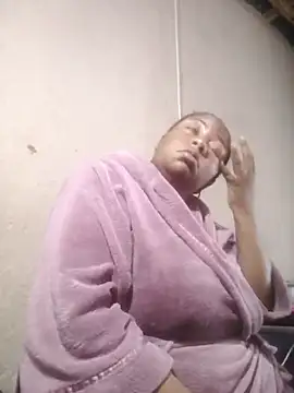 Snapshot of bustyboobs6 chatting on October 23, 2025, 4:45 am bustyboobs6 online show from October 23, 2025, 4:45 am